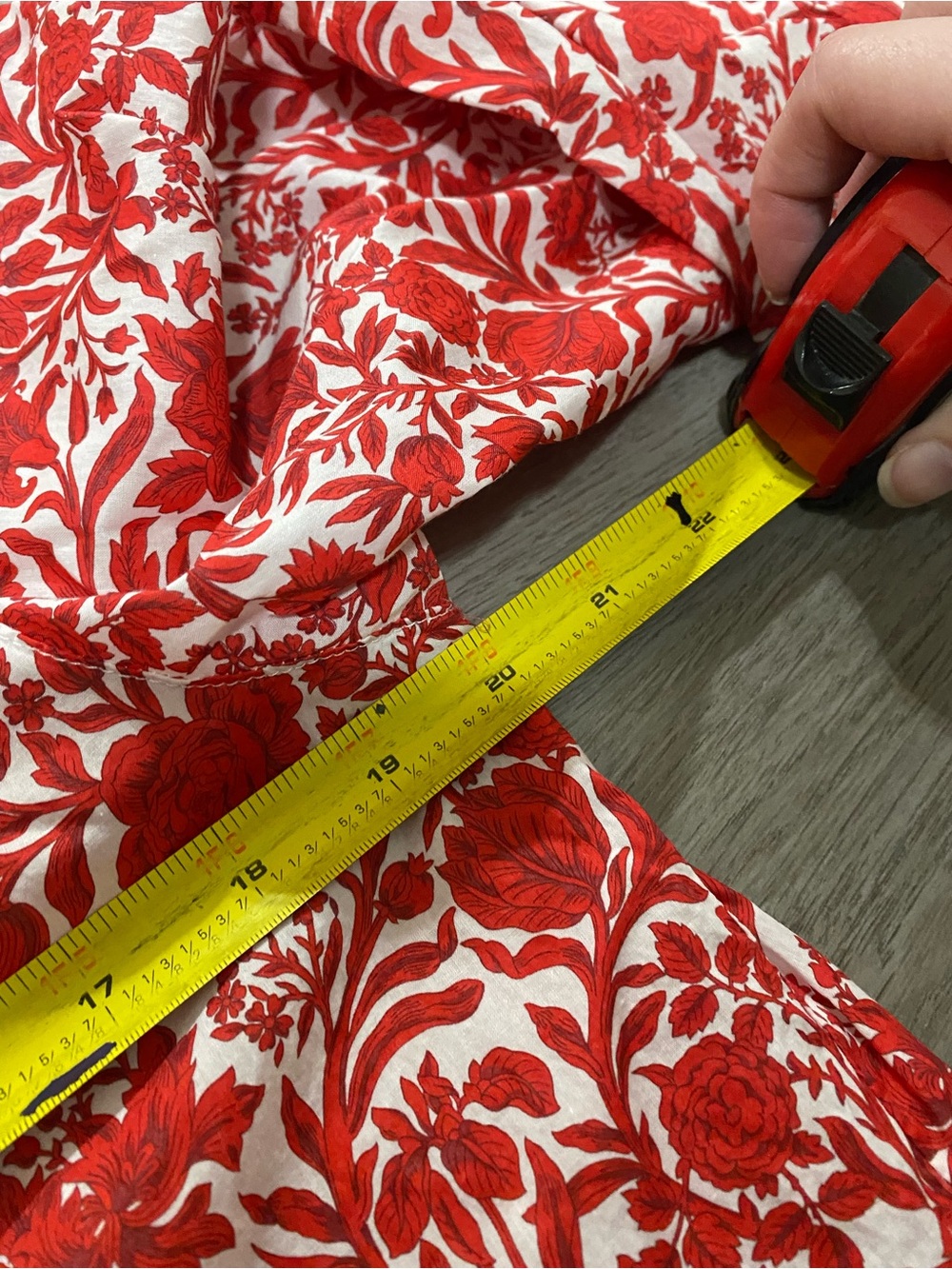 J. Crew Cropped Garcon Button Up Shirt in Liberty Sambourne Fabric Size 6 - Picture 9 of 10